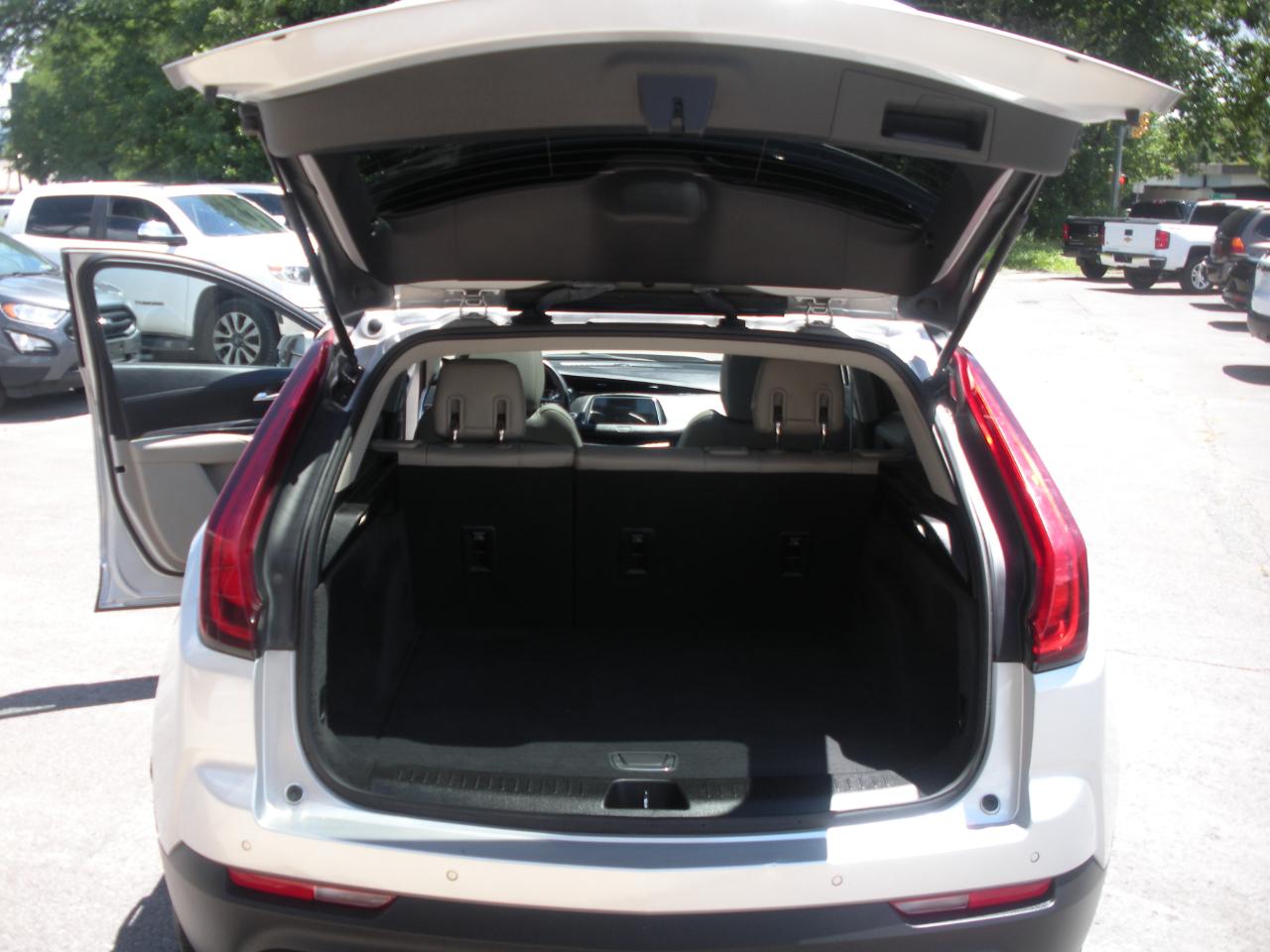 Cadillac XT4 Luxury AWD 2019