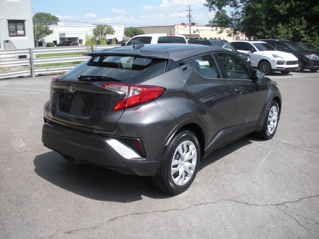 Toyota C-HR XLE 2020