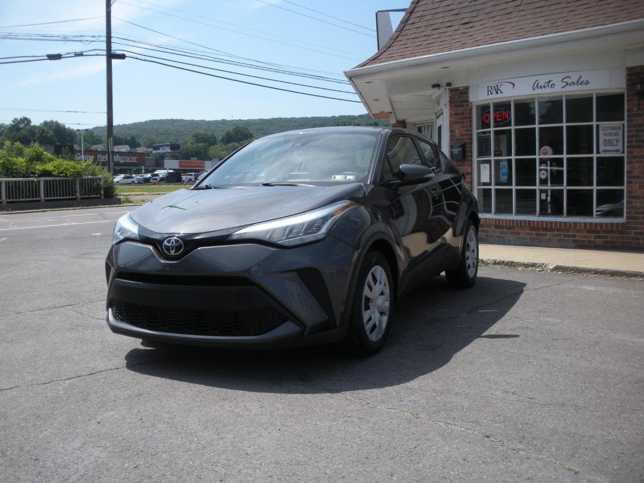 Toyota C-HR XLE 2020