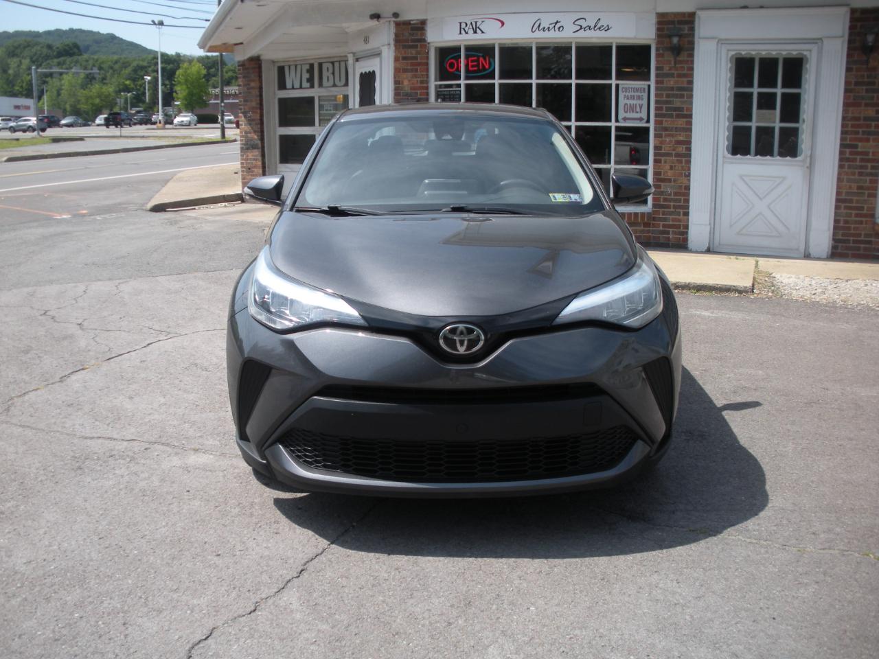 Toyota C-HR XLE 2020