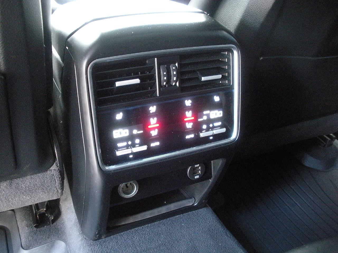 Porsche Cayenne Base 2019