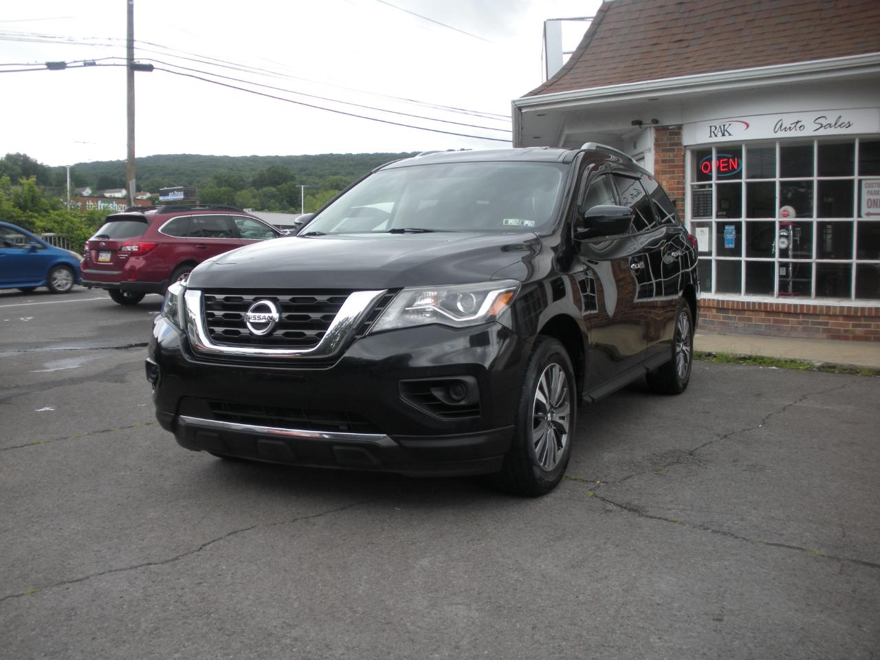 Nissan Pathfinder S 4WD 2020