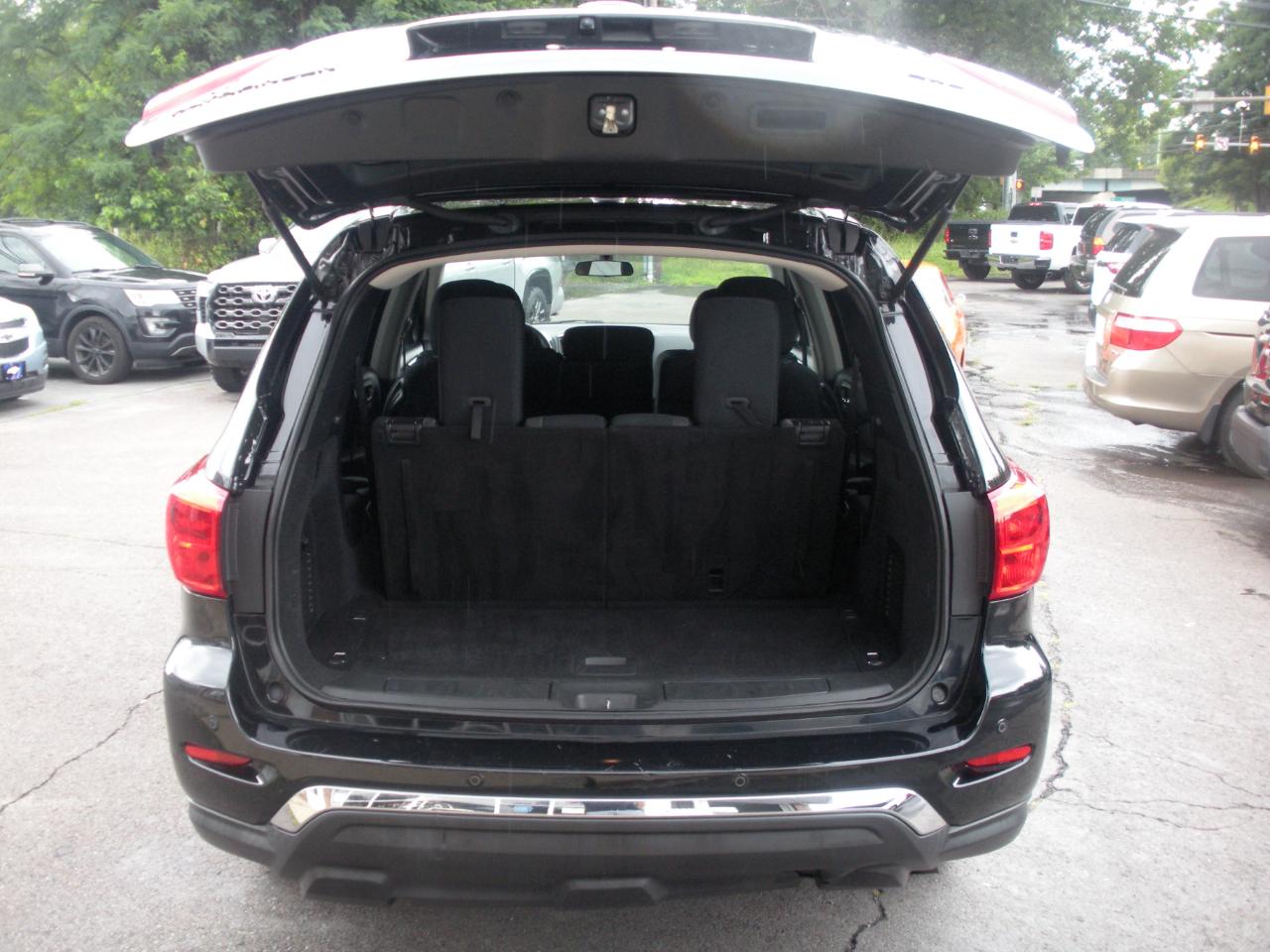 Nissan Pathfinder S 4WD 2020