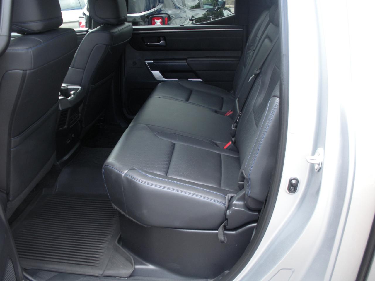 Toyota Tundra Platinum CrewMax 4WD 2023
