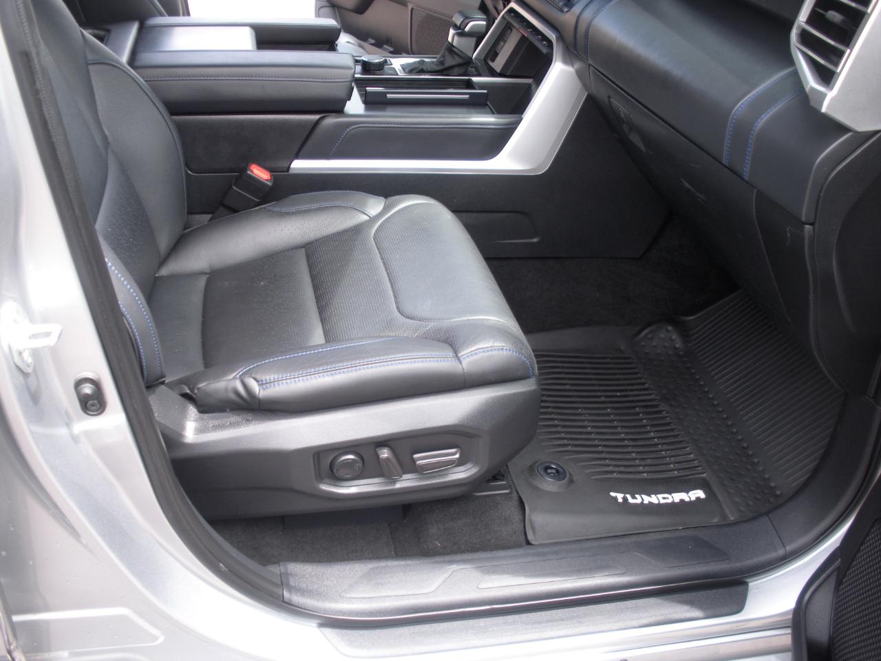Toyota Tundra Platinum CrewMax 4WD 2023