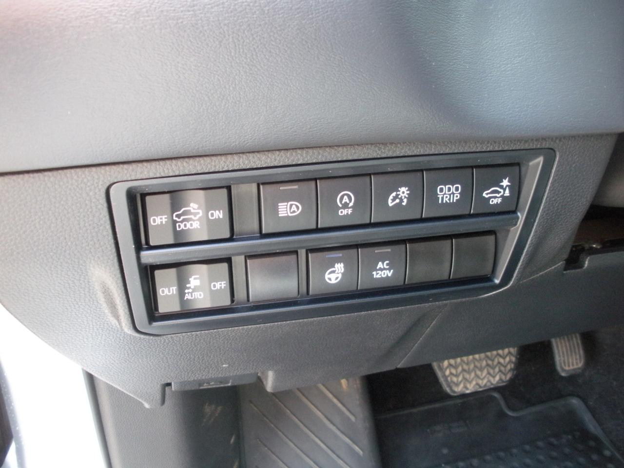 Toyota Tundra Platinum CrewMax 4WD 2023