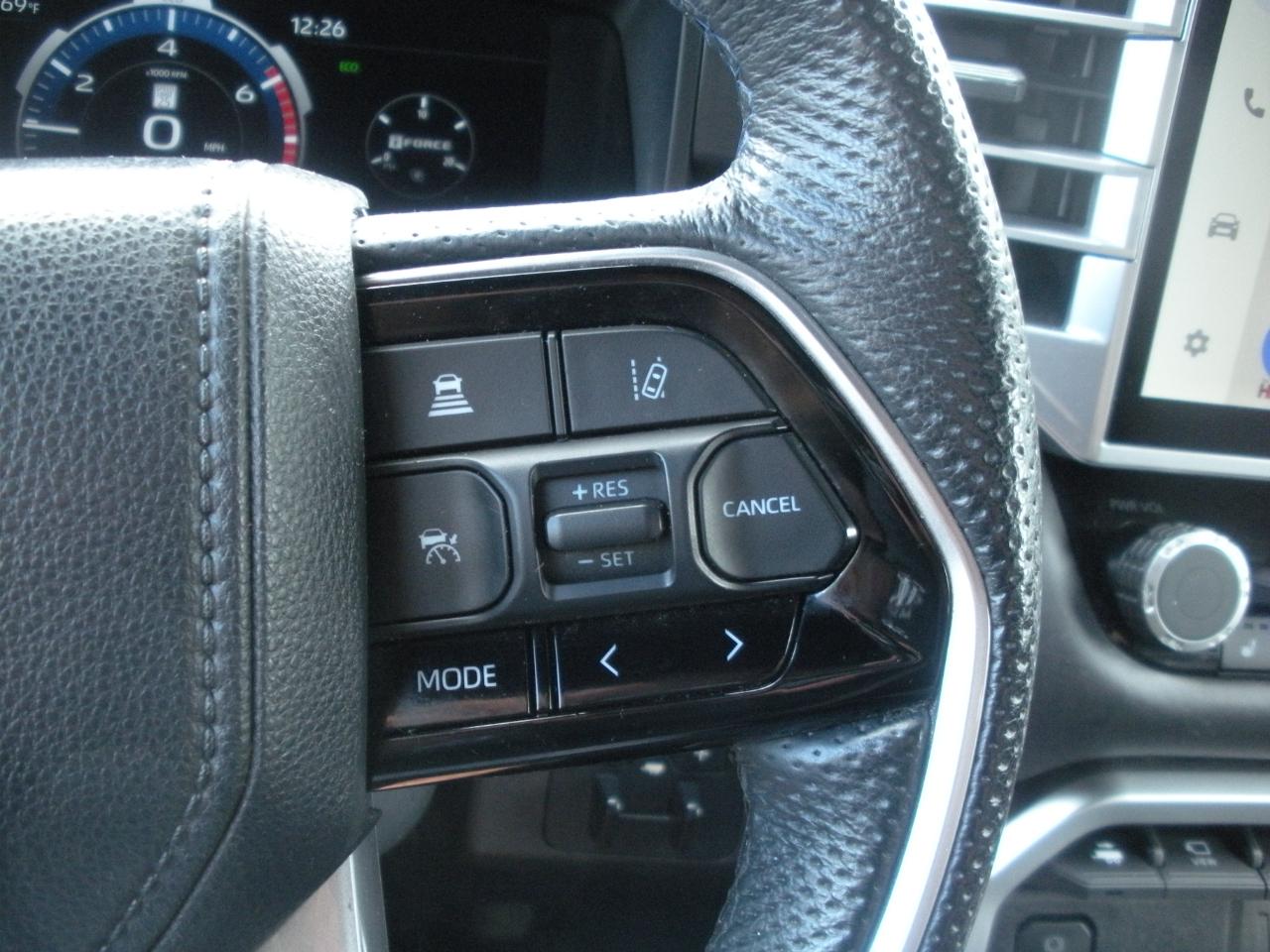 Toyota Tundra Platinum CrewMax 4WD 2023
