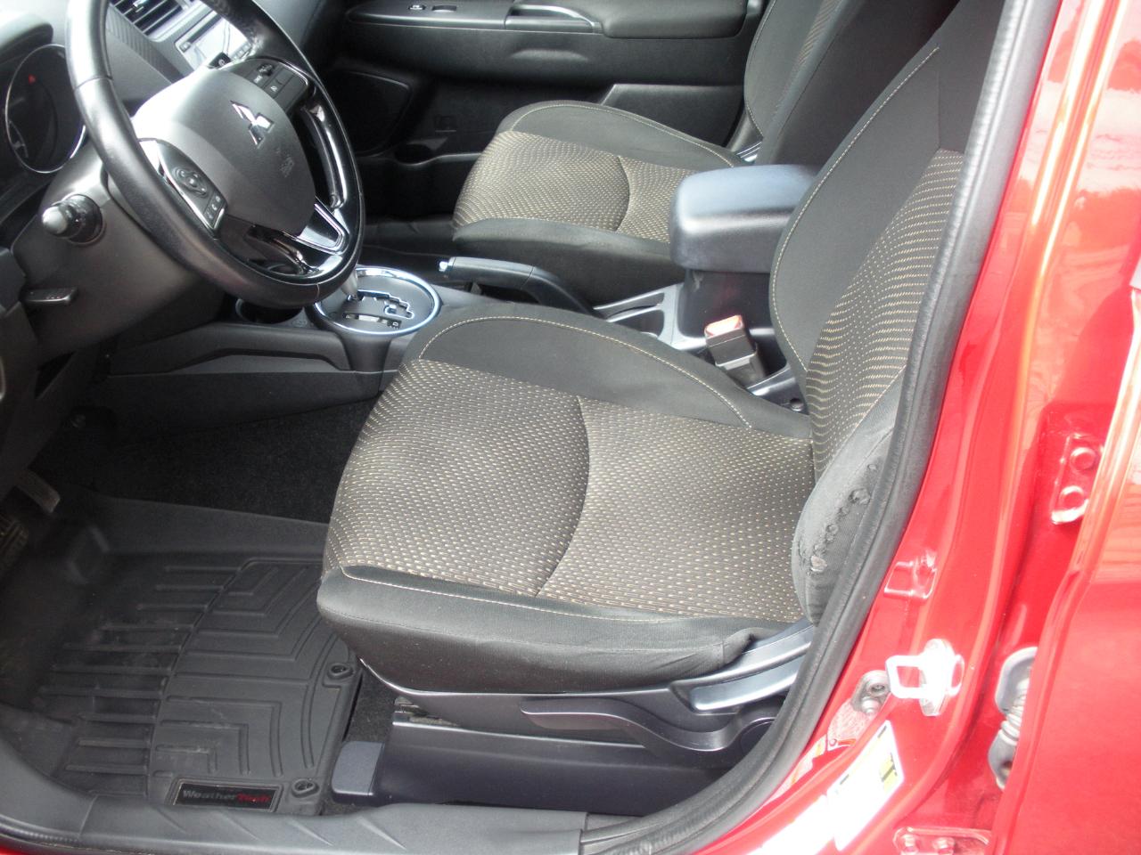 Mitsubishi Outlander Sport 2.0 ES 4WD CVT 2016