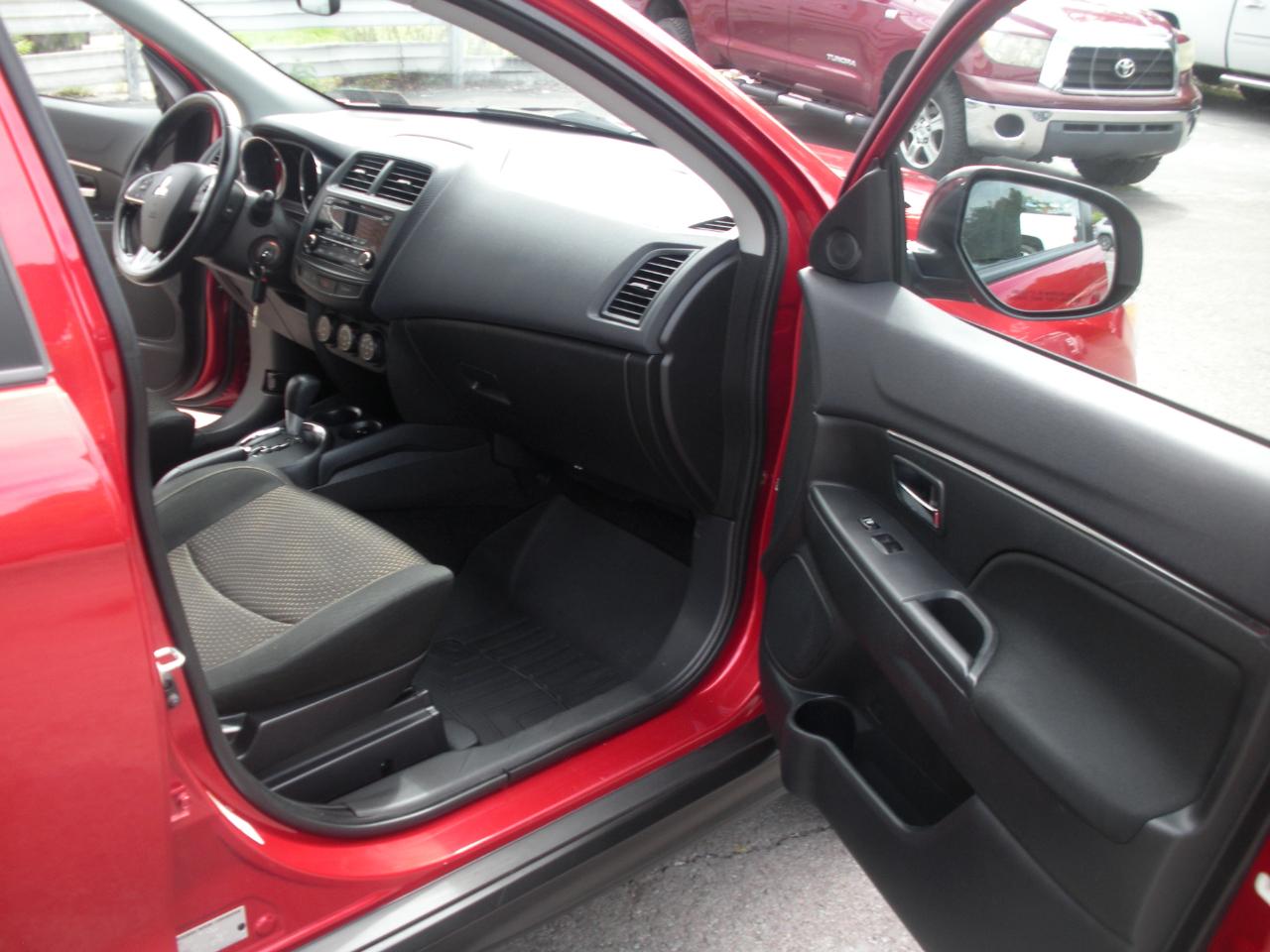 Mitsubishi Outlander Sport 2.0 ES 4WD CVT 2016
