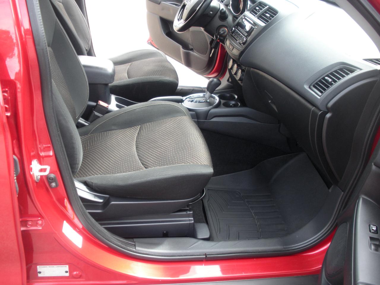 Mitsubishi Outlander Sport 2.0 ES 4WD CVT 2016
