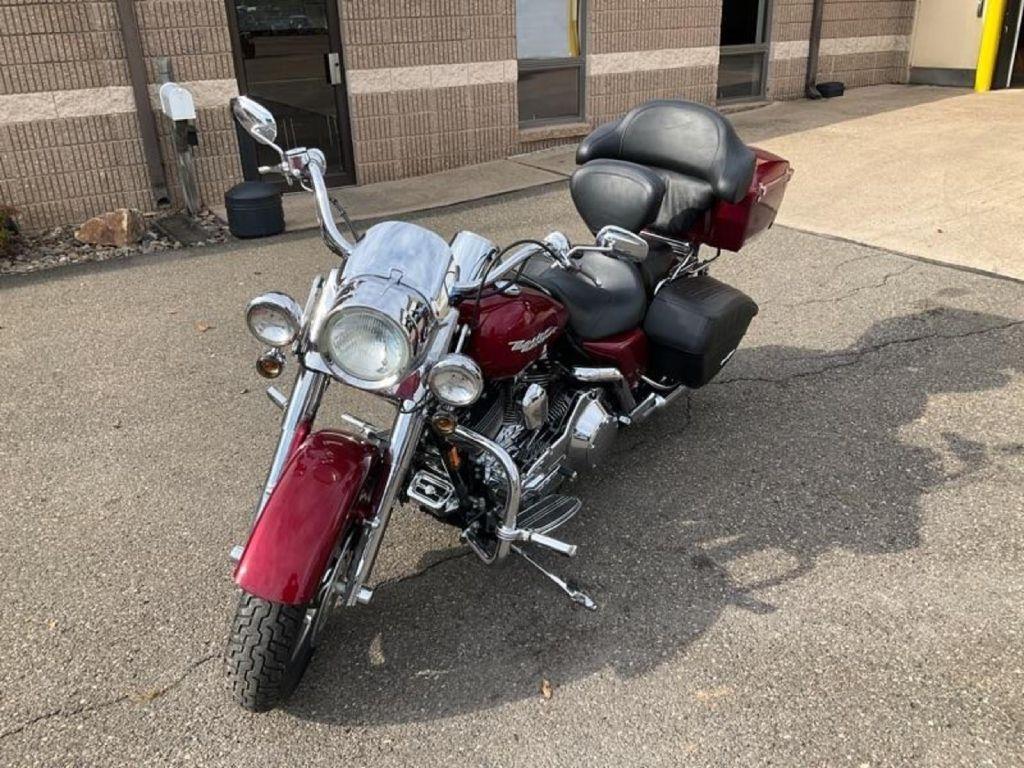 Harley-Davidson Road King Custom  2004