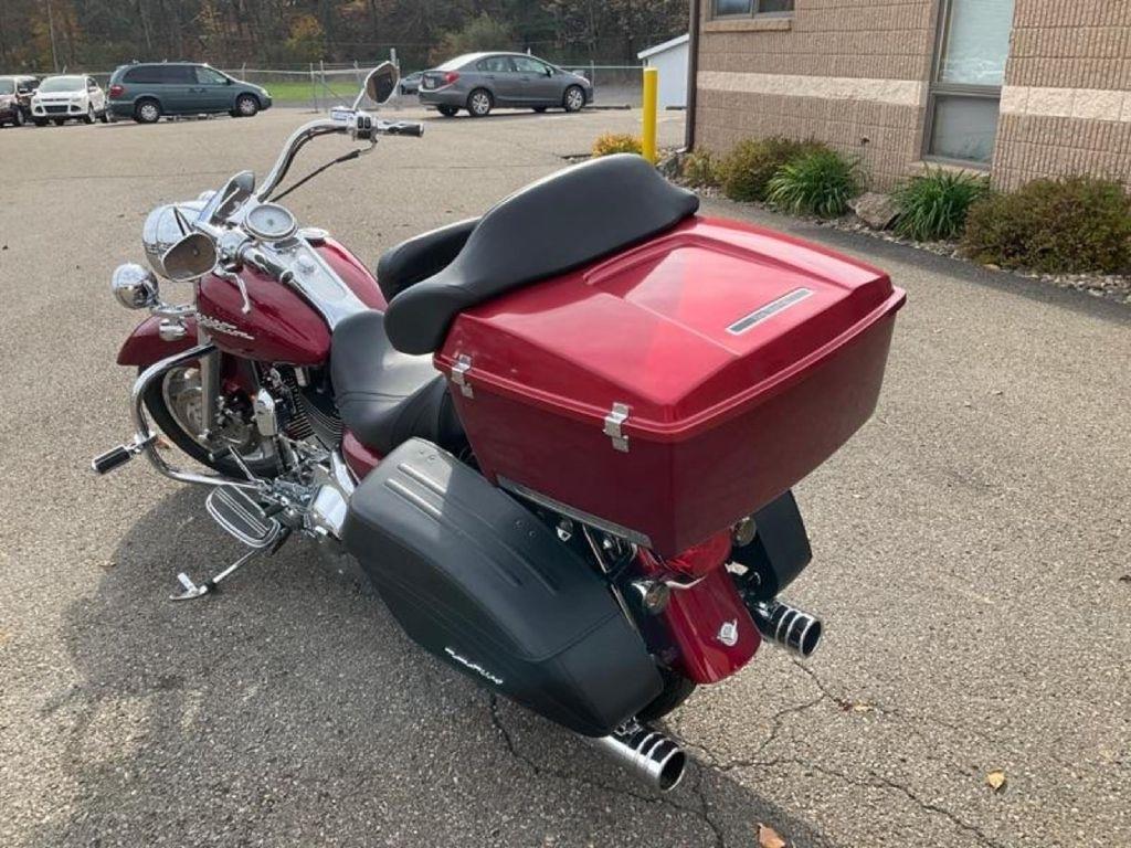 Harley-Davidson Road King Custom  2004