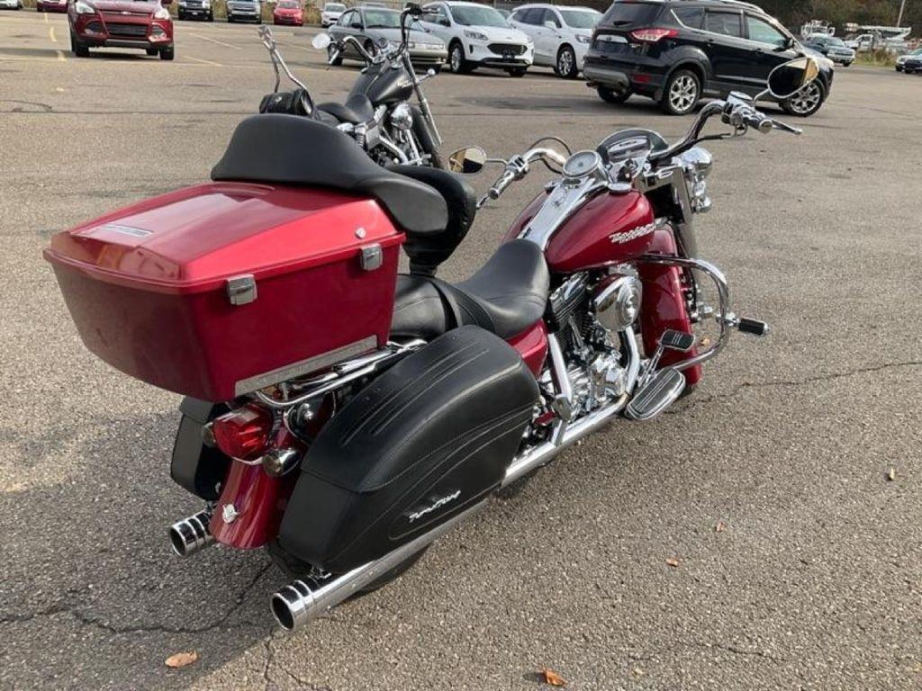 Harley-Davidson Road King Custom  2004