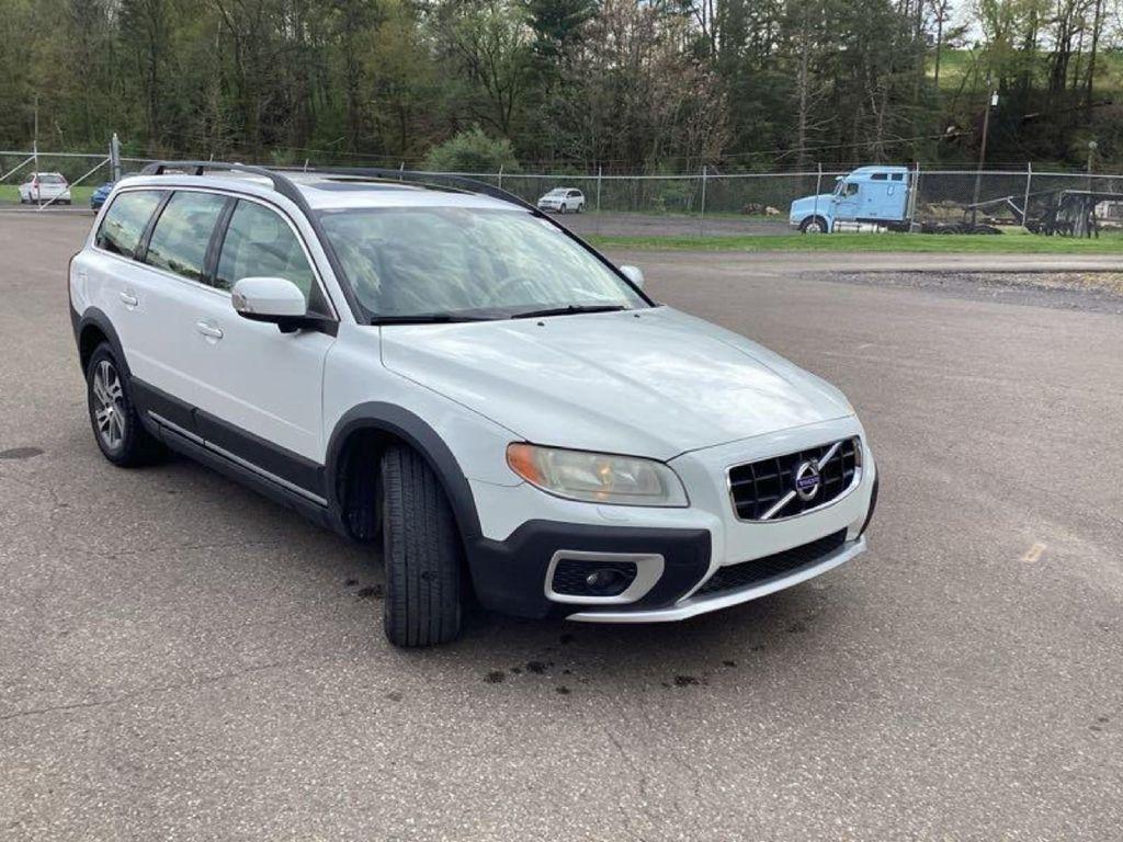 Volvo XC70  2010