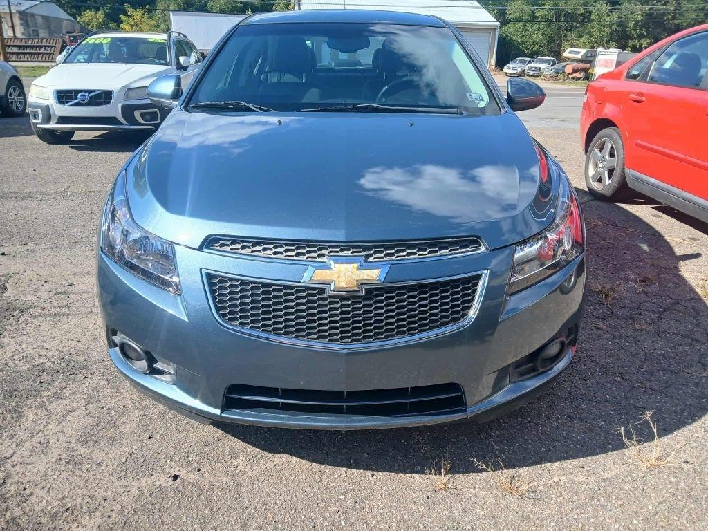 Chevrolet Cruze  2012