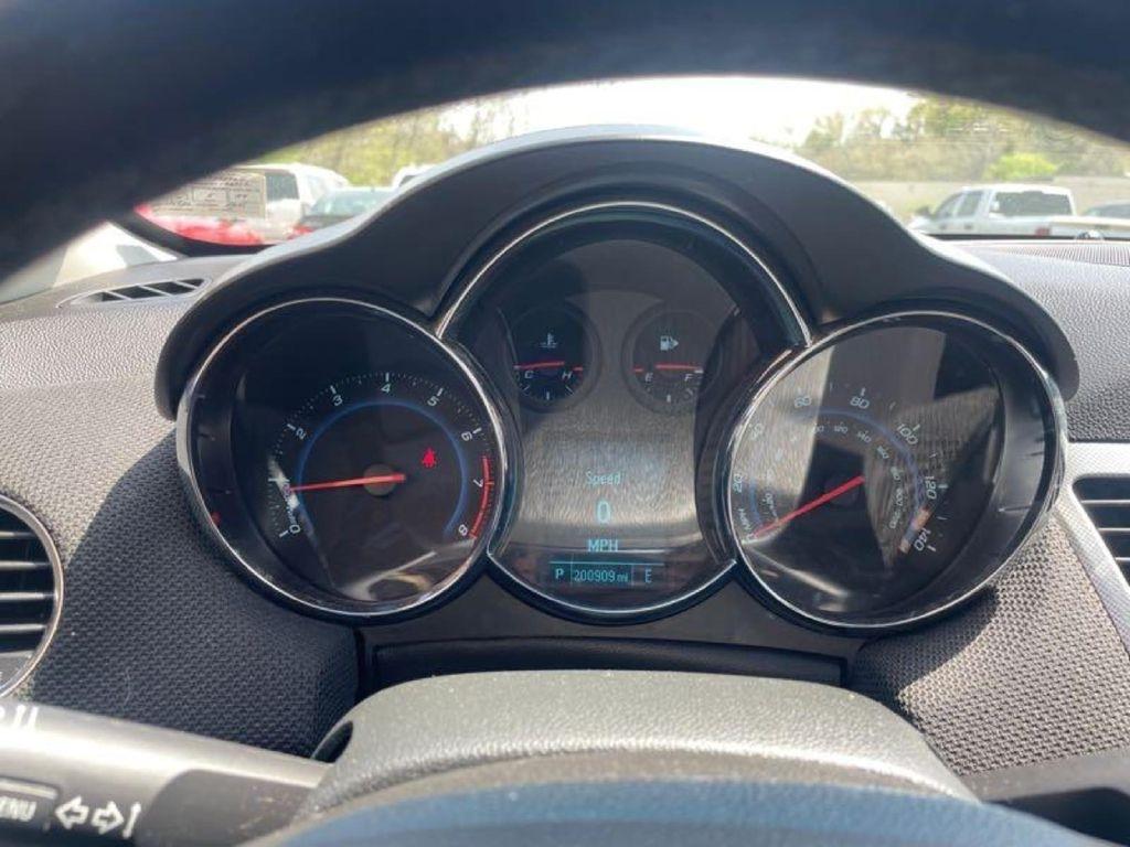 Chevrolet Cruze  2012
