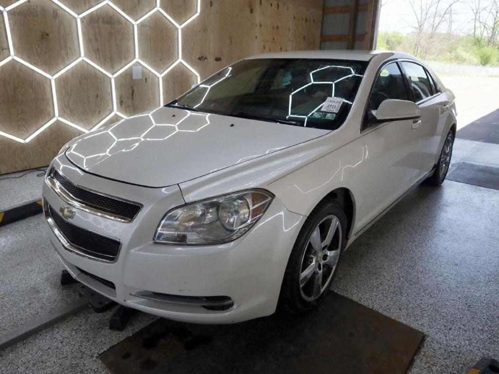 2011 Chevrolet Malibu 2LT