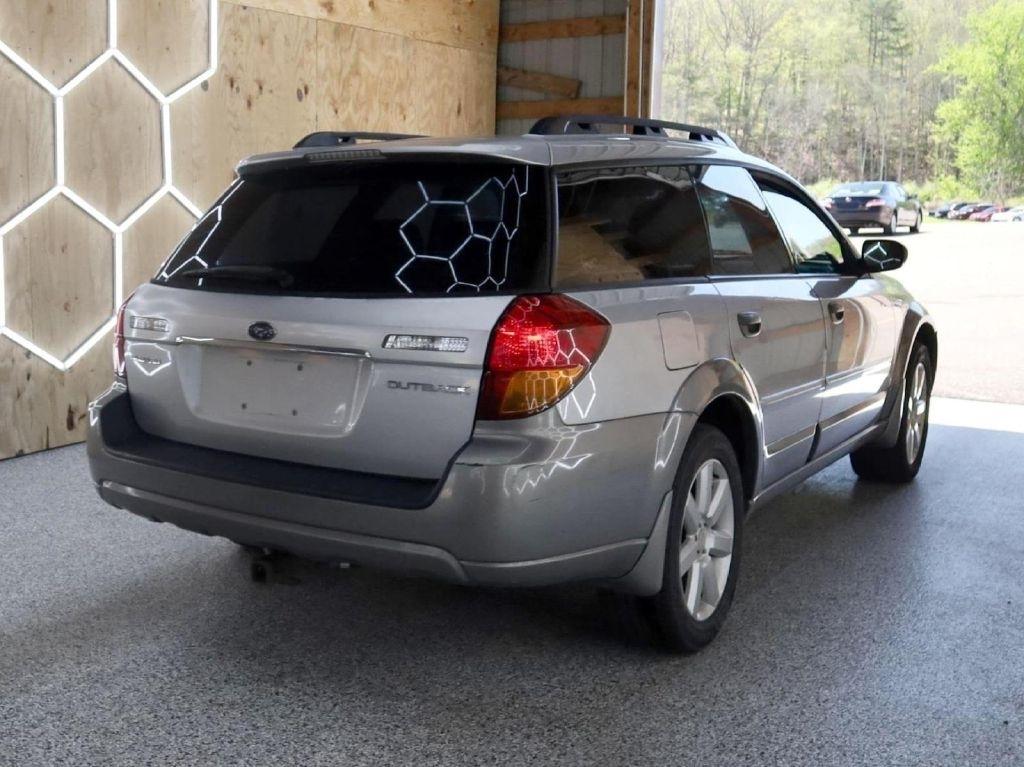 Subaru Outback  2007