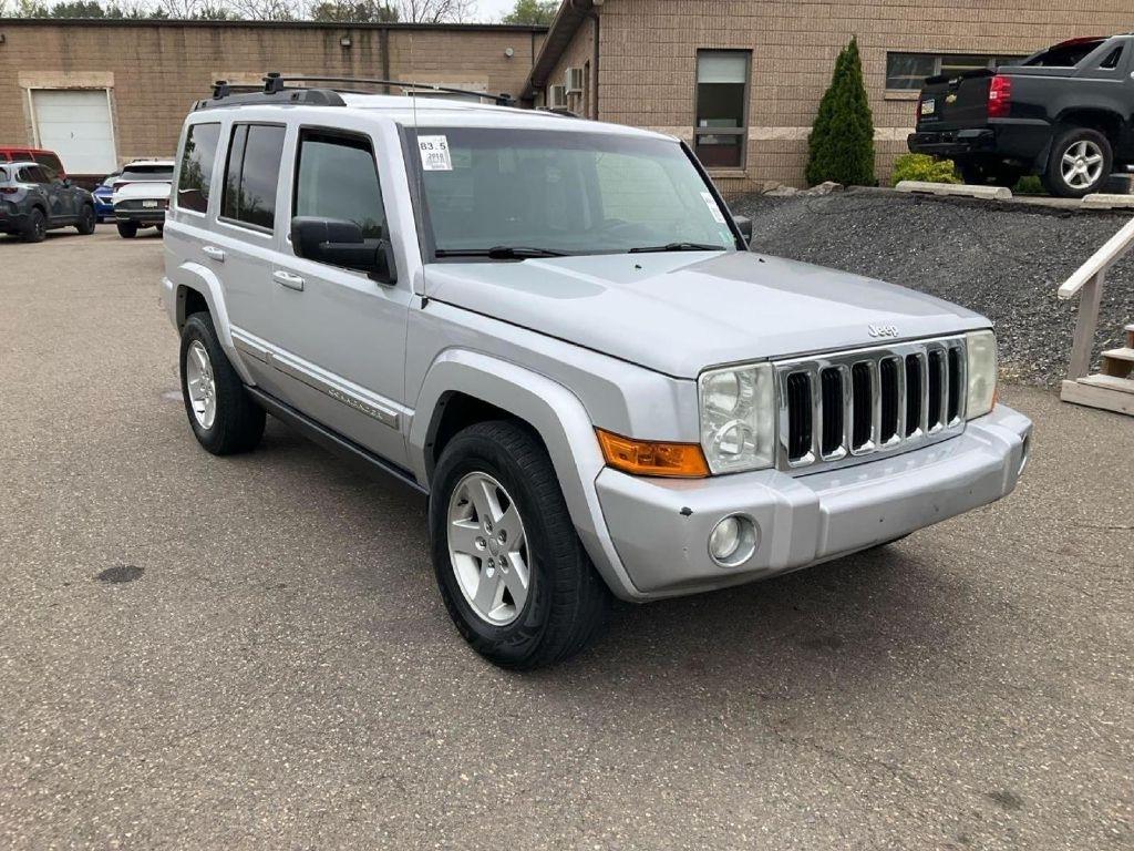 2010 Jeep Commander SPORT