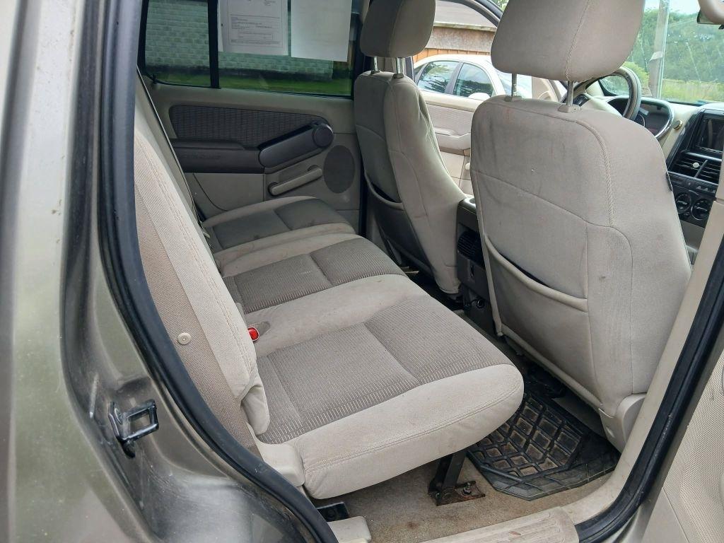 Ford Explorer  2006