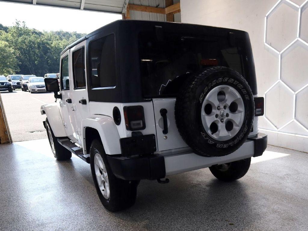 Jeep Wrangler  2013