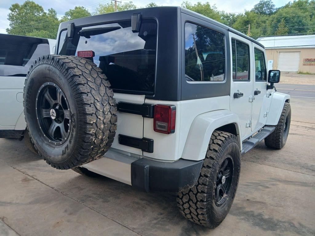 Jeep Wrangler  2013