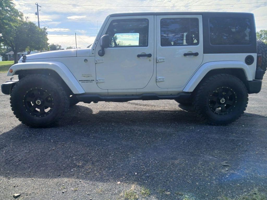 Jeep Wrangler photo 5