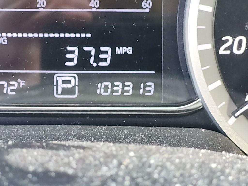 Nissan Sentra  2015