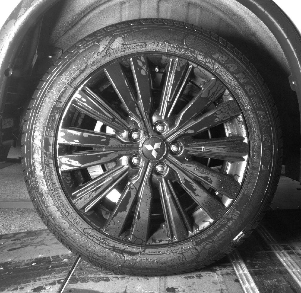 Mitsubishi Outlander SEL 2020