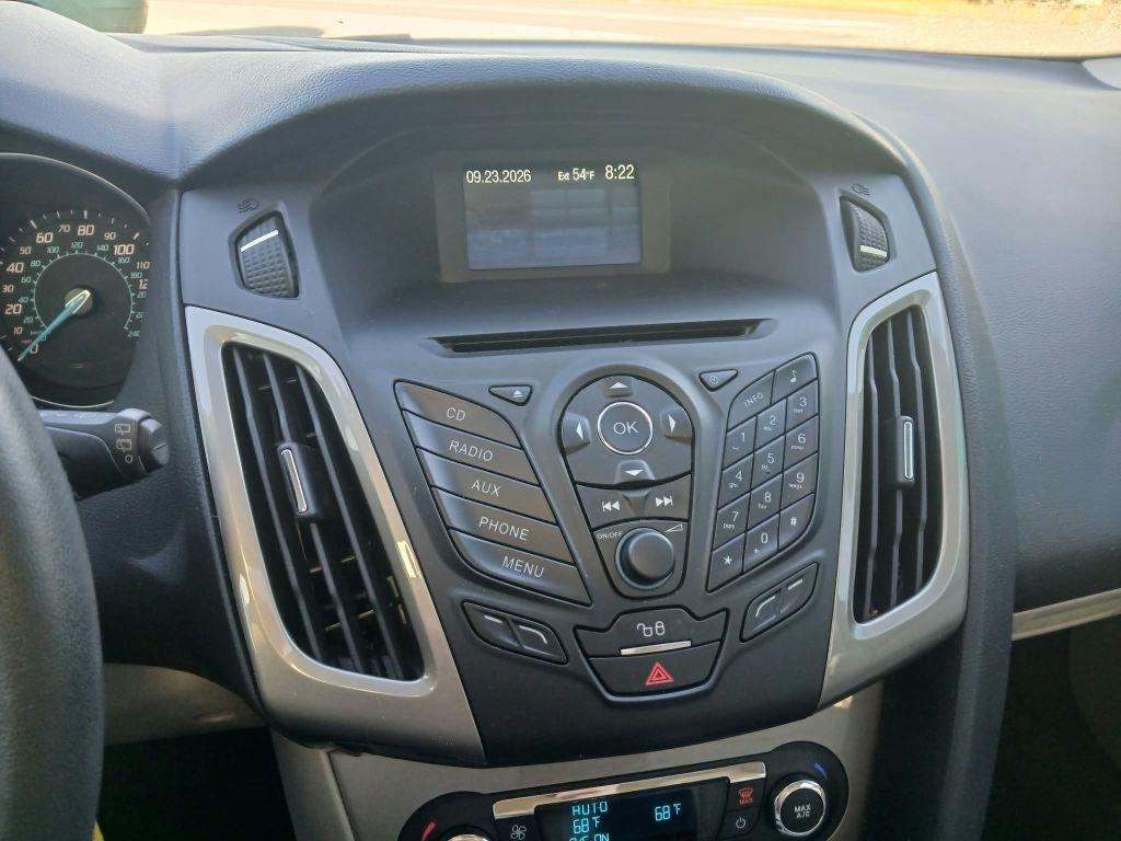 Ford Focus photo 17