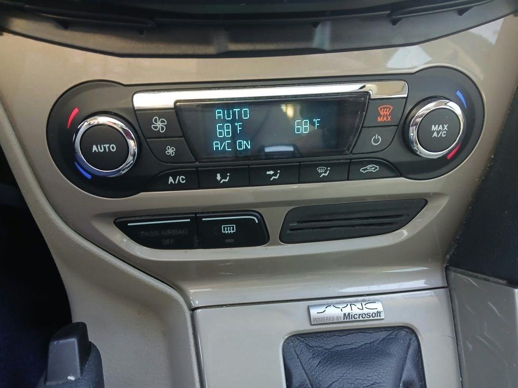Ford Focus photo 18