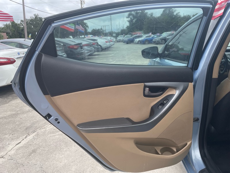 Hyundai Elantra Limited 2011 Hyundai Elantra Limited 2011