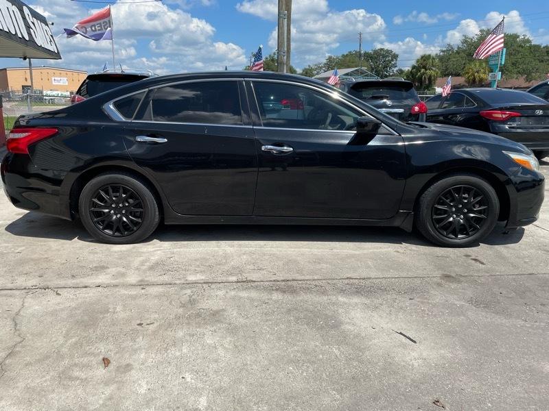 Nissan Altima 2.5 SR 2016