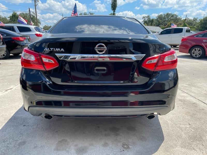 Nissan Altima 2.5 SR 2016