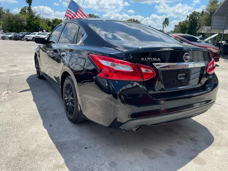 Nissan Altima 2.5 SR 2016
