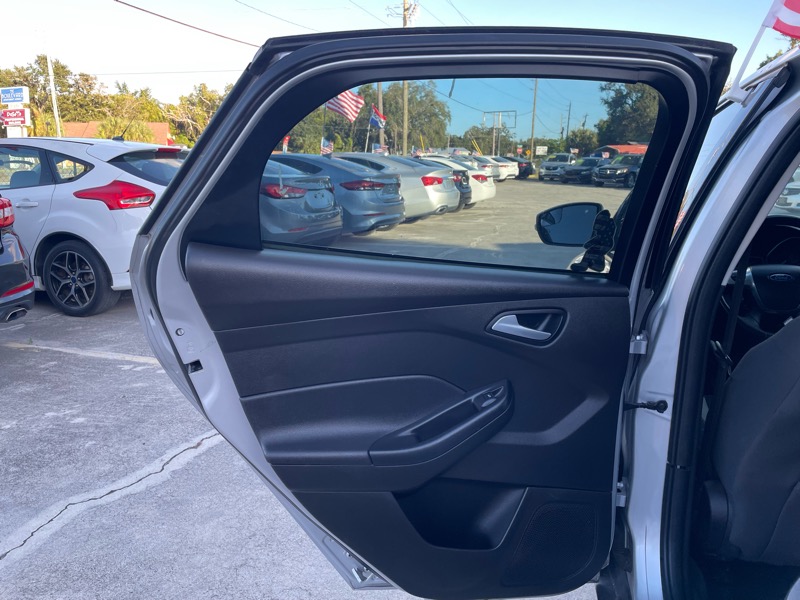 Ford Focus SE Hatch 2014 Ford Focus SE Hatch 2014