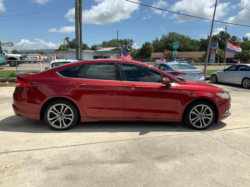 Ford Fusion SE 2017