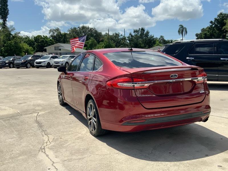 Ford Fusion SE 2017