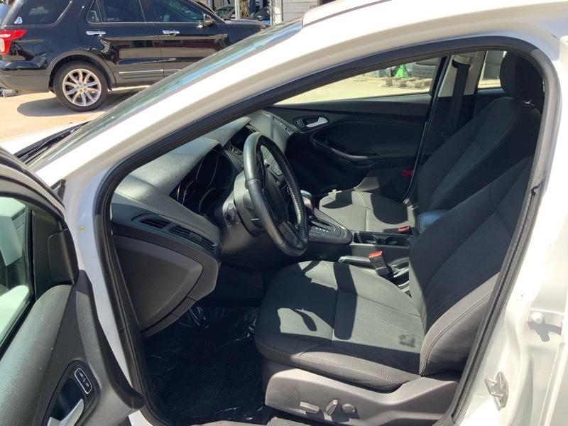 Ford Focus SE Hatch 2016