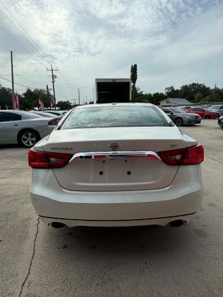 Nissan Maxima 3.5 S 2017