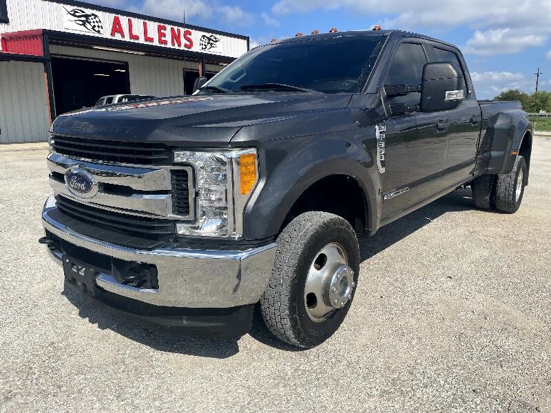Ford F-350 SD XLT Crew Cab Long Bed DRW 4WD 2017