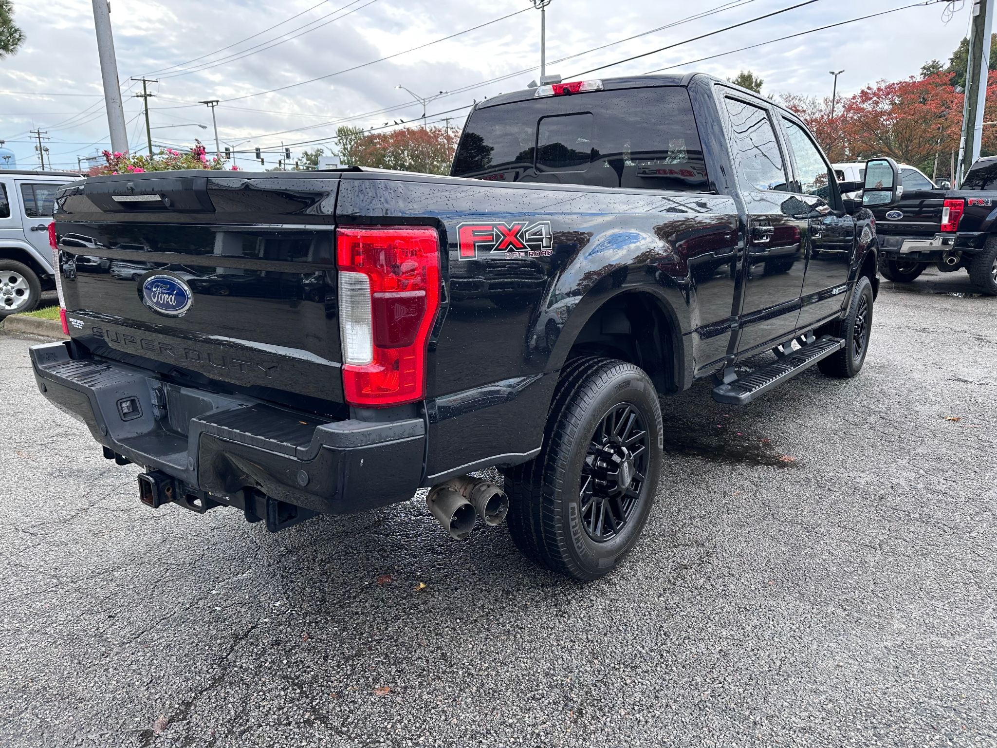 Ford Super Duty F-250 SRW Lariat 4WD Crew Cab 6.75' Box 2019 Ford Super Duty F-250 SRW Lariat 4WD Crew Cab 6.75' Box 2019