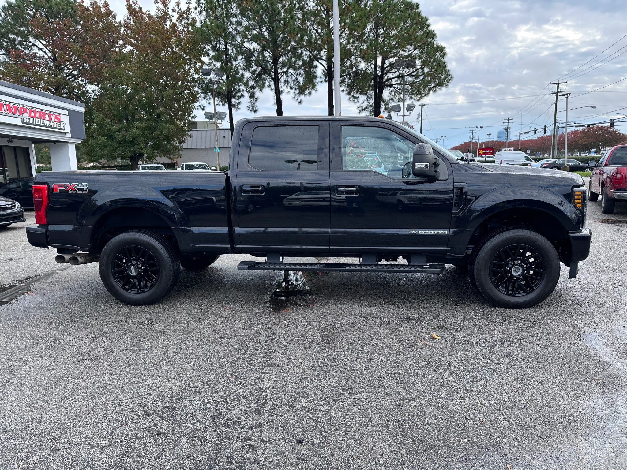 Ford Super Duty F-250 SRW Lariat 4WD Crew Cab 6.75' Box 2019 Ford Super Duty F-250 SRW Lariat 4WD Crew Cab 6.75' Box 2019