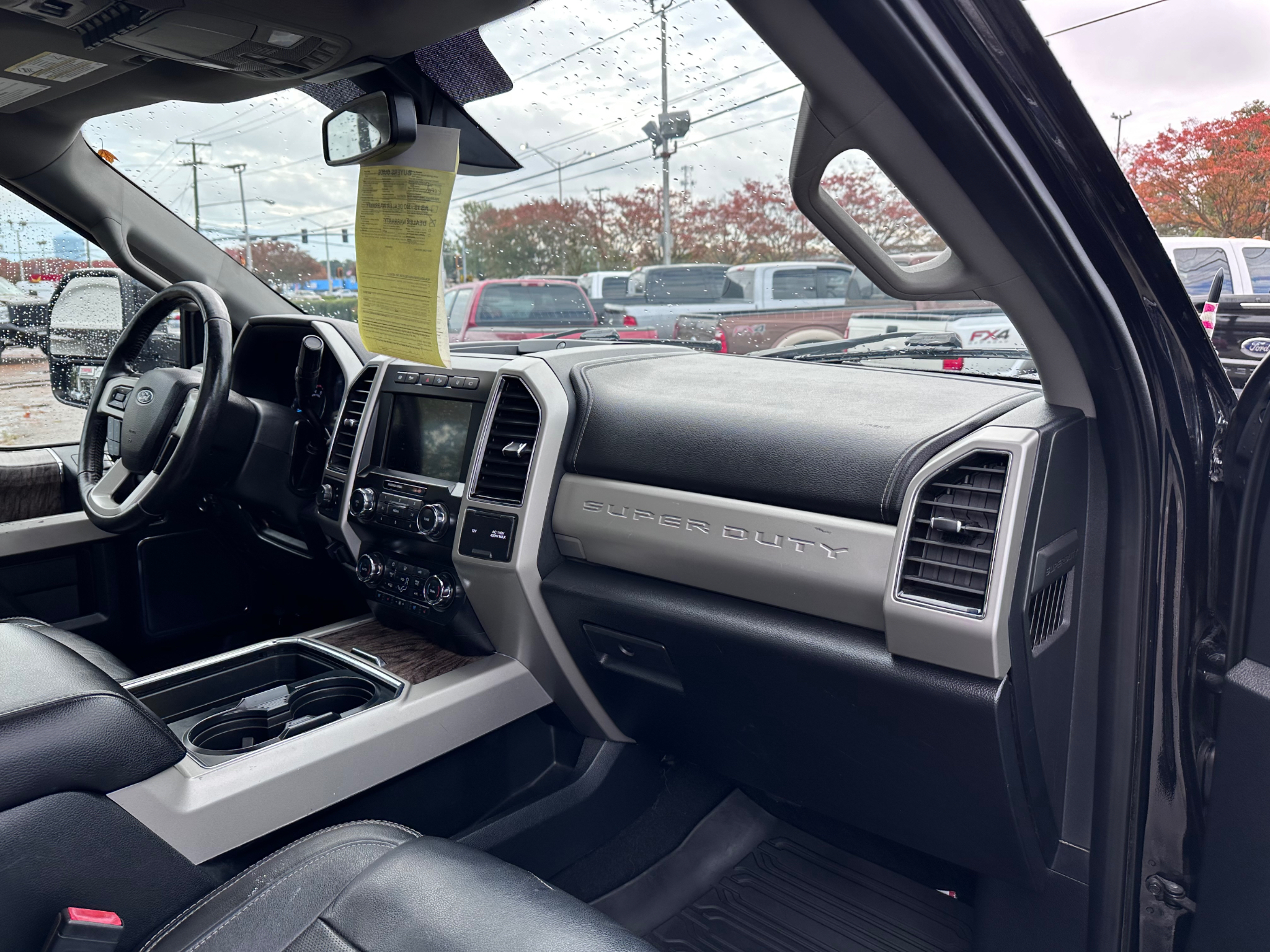 Ford Super Duty F-250 SRW Lariat 4WD Crew Cab 6.75' Box 2019 Ford Super Duty F-250 SRW Lariat 4WD Crew Cab 6.75' Box 2019