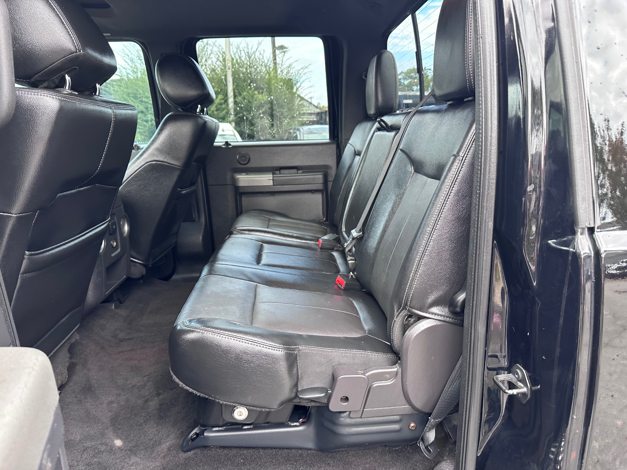 Ford Super Duty F-250 SRW 4WD Crew Cab 156" Lariat 2016 Ford Super Duty F-250 SRW 4WD Crew Cab 156" Lariat 2016