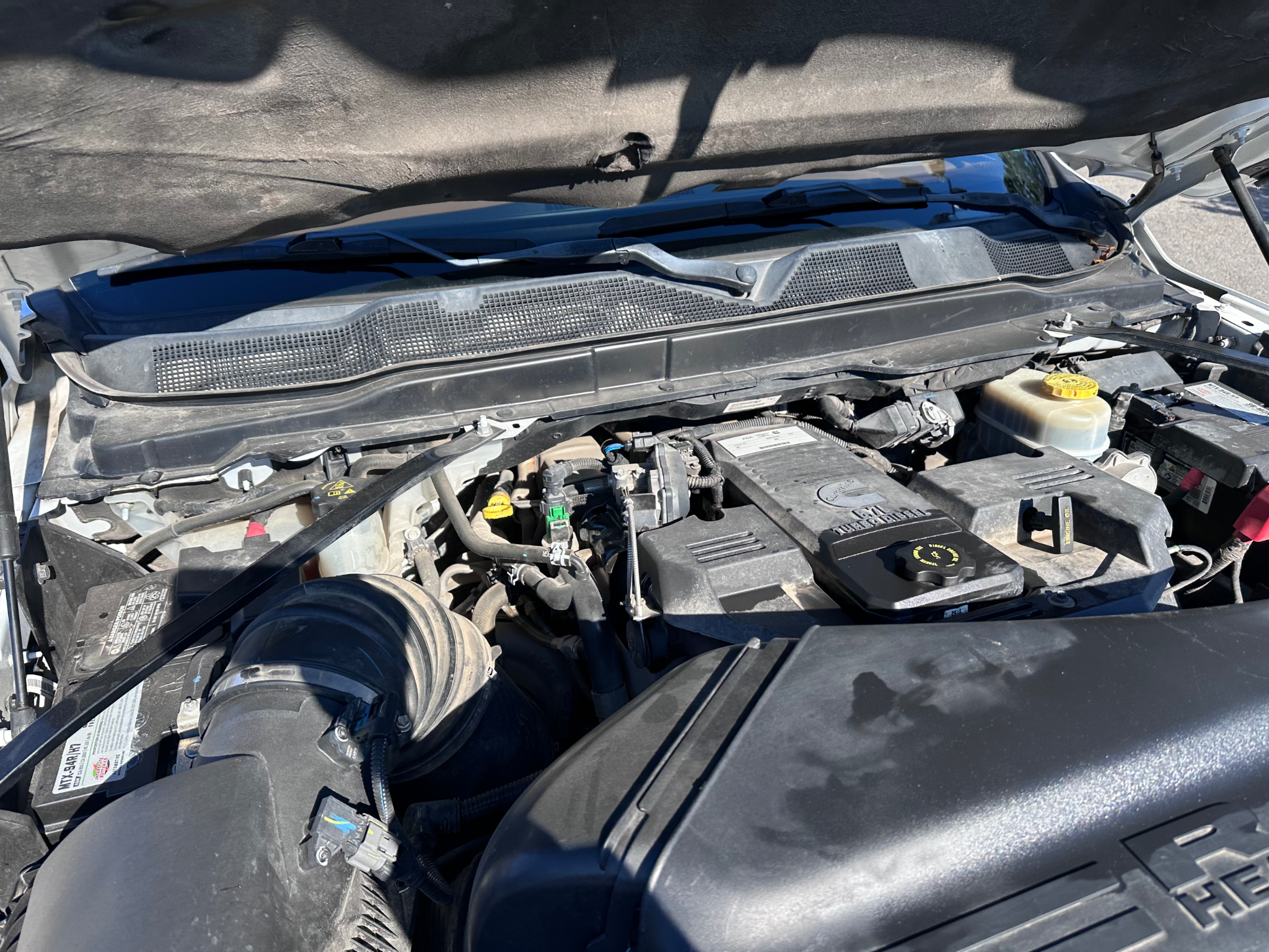 RAM 2500 Laramie 4x4 Crew Cab 8' Box 2019