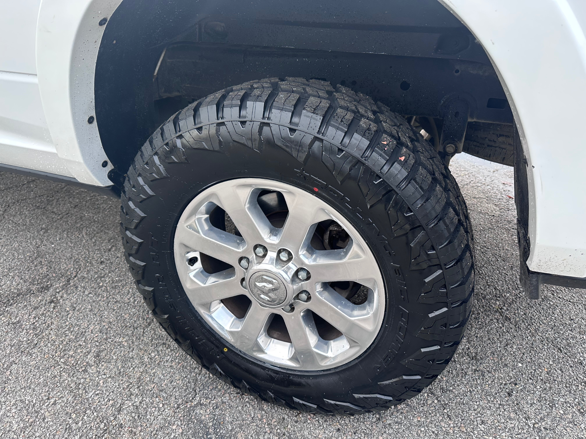 RAM 2500 Laramie 4x4 Crew Cab 8' Box 2019