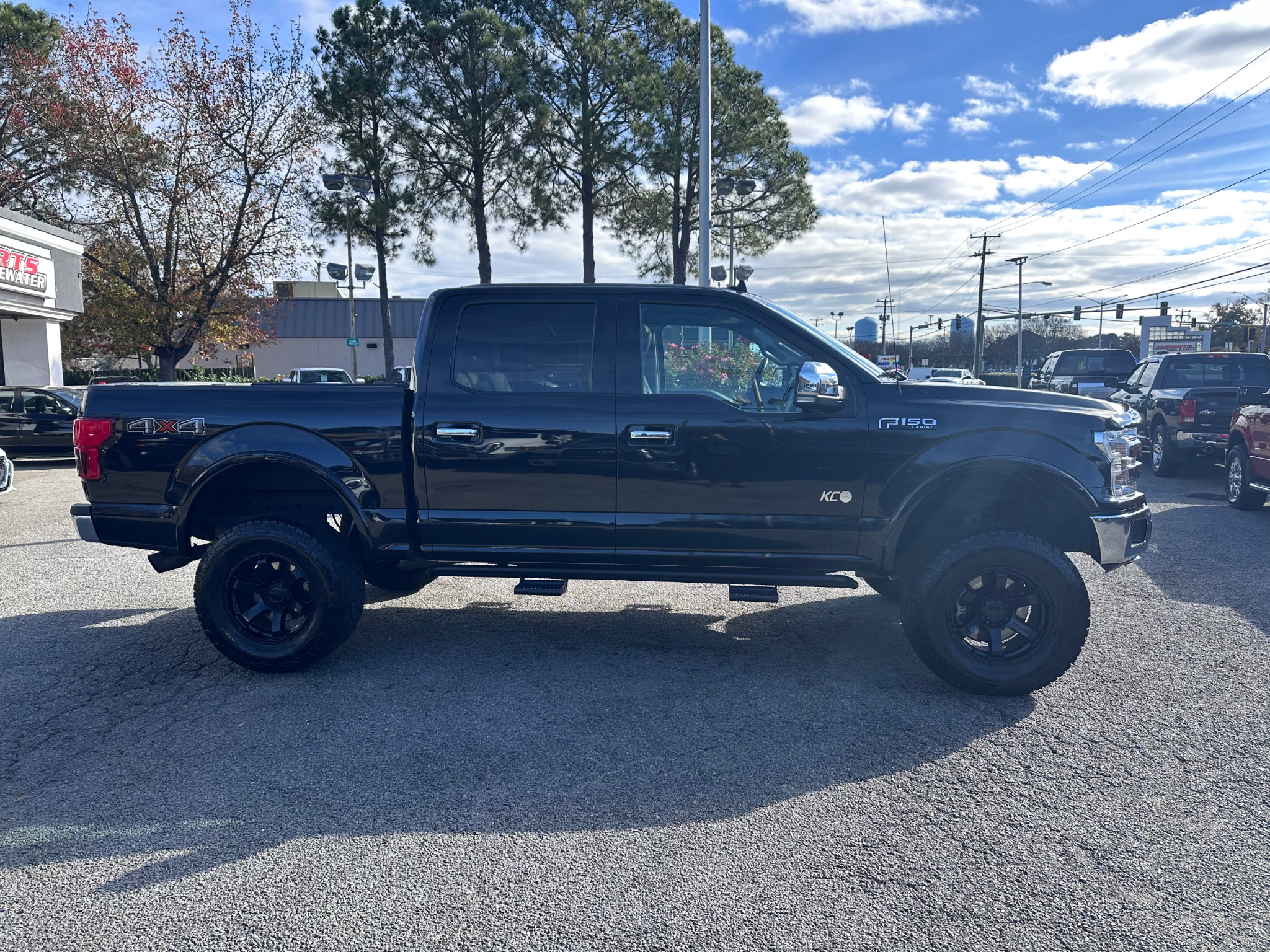 Ford F-150 Lariat 4WD SuperCrew 5.5' Box 2019