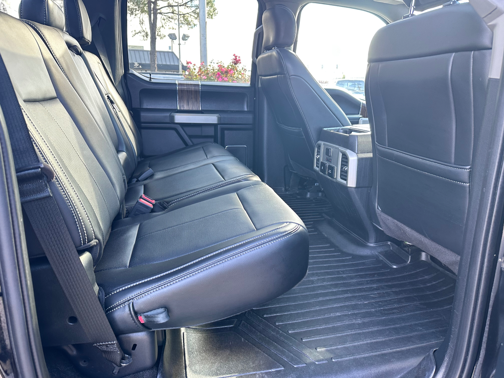 Ford F-150 Lariat 4WD SuperCrew 5.5' Box 2019