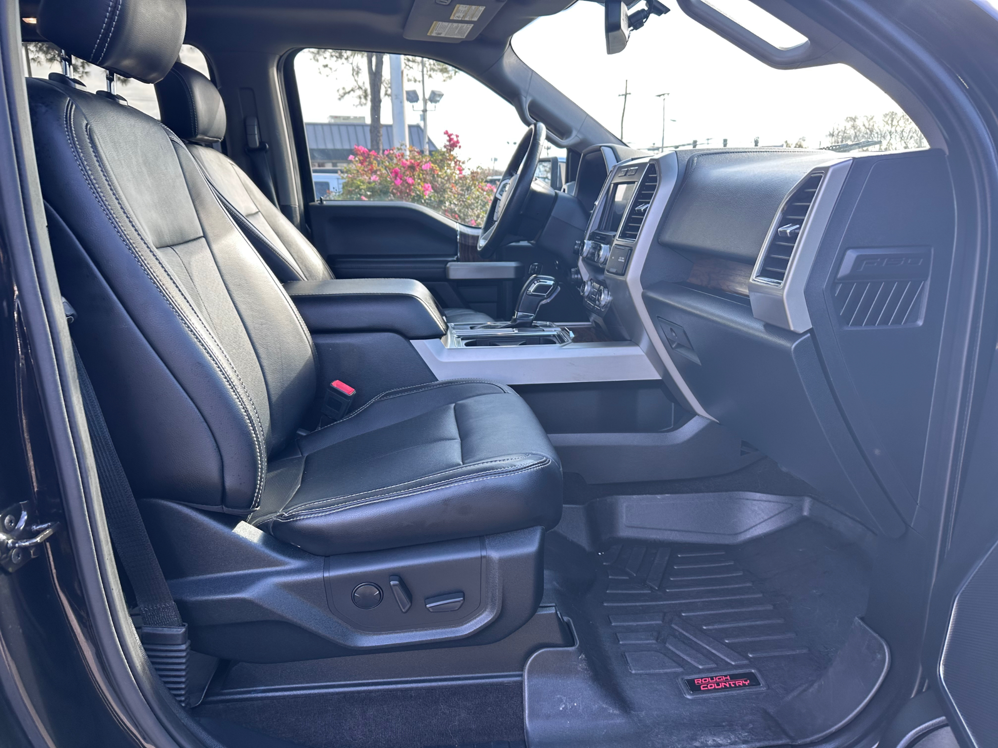 Ford F-150 Lariat 4WD SuperCrew 5.5' Box 2019